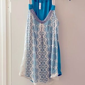 Teal tank top never worn